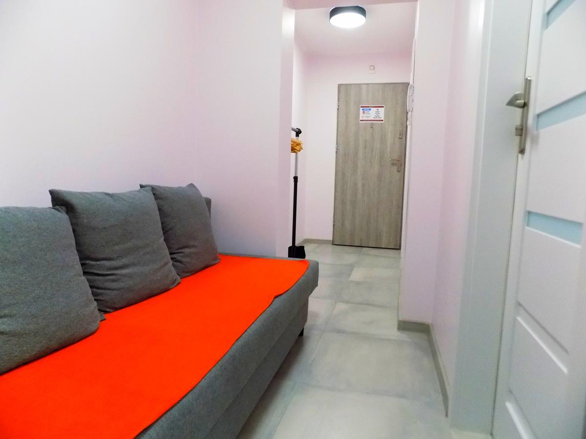 City Central Hostel Laciarska Wrocław Exteriör bild